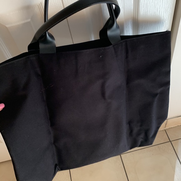 Victoria’s Secret new glitter bag/ make up bag - Picture 5 of 10